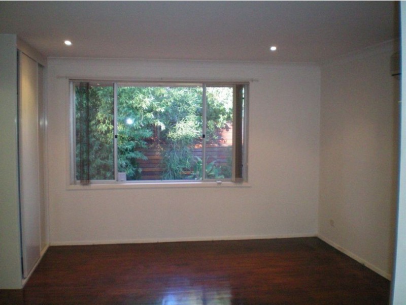 Flat/18 Carramarr Rd, Castle Hill NSW 2154