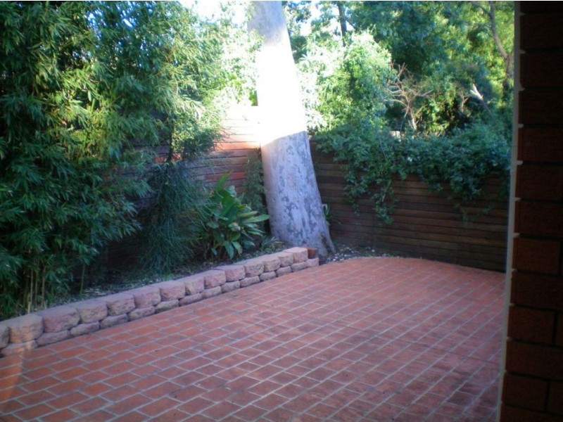 Flat/18 Carramarr Rd, Castle Hill NSW 2154