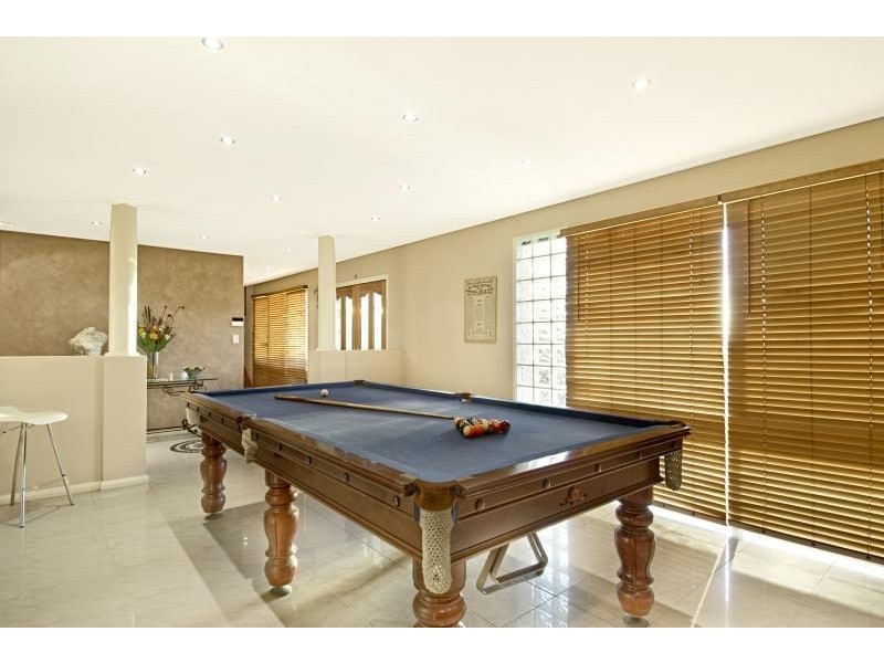 25 Oleander Avenue, Baulkham Hills NSW 2153