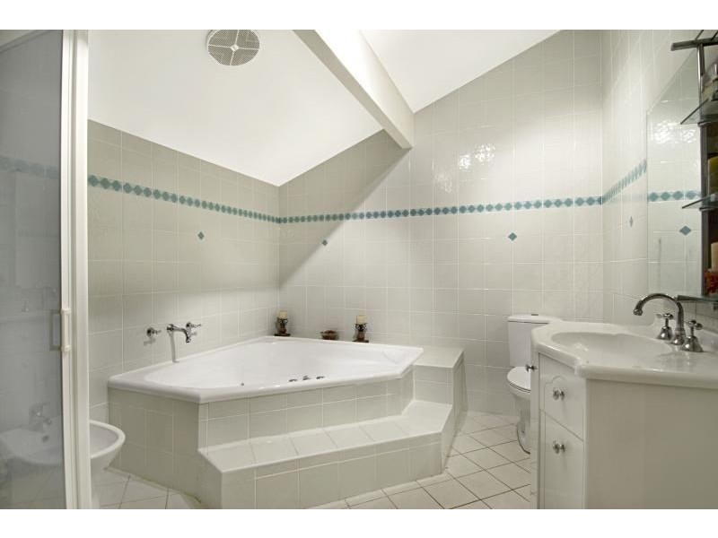 25 Oleander Avenue, Baulkham Hills NSW 2153