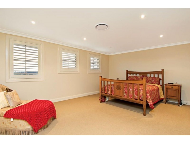 56 Springfield Crescent, Bella Vista NSW 2153