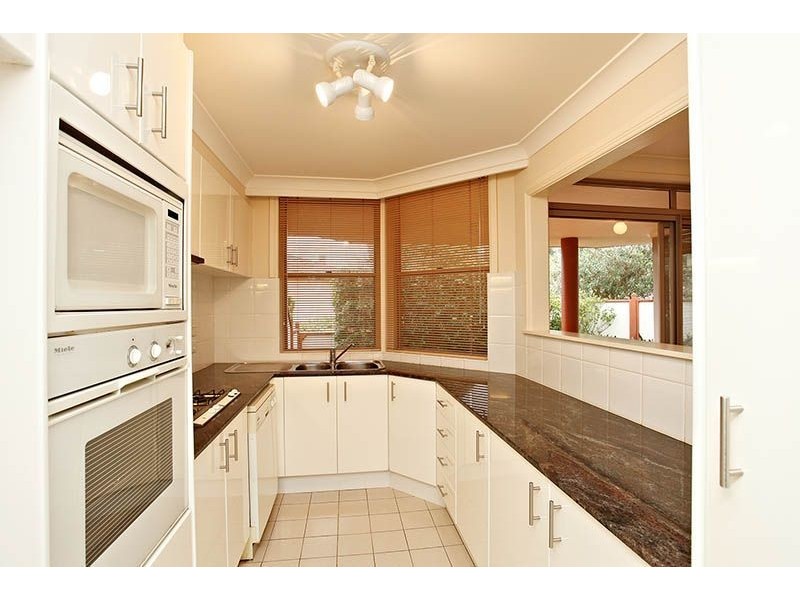 35 Castle Pines Drive, Baulkham Hills NSW 2153