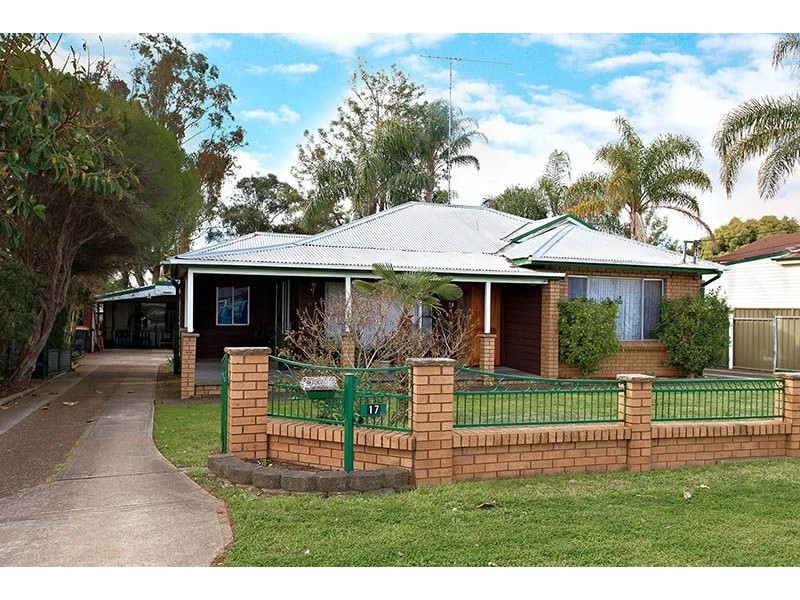 17 Montrose Street, Quakers Hill NSW 2763