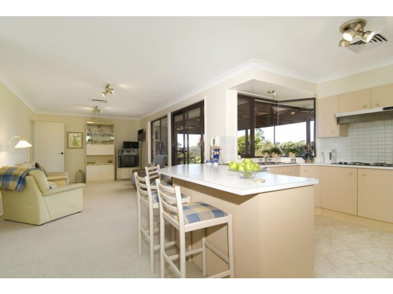 126 Cropley Drive, Baulkham Hills NSW 2153
