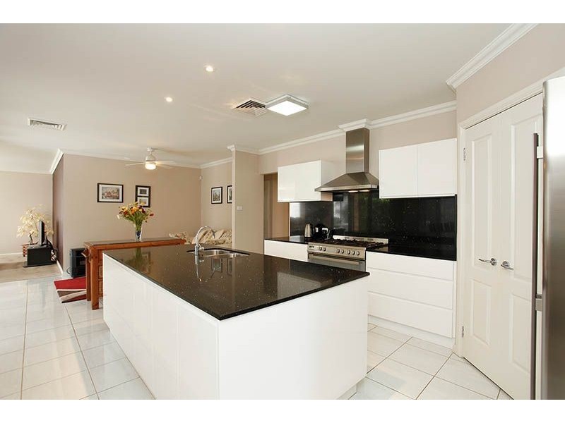 3 Pentonville Parade, Castle Hill NSW 2154