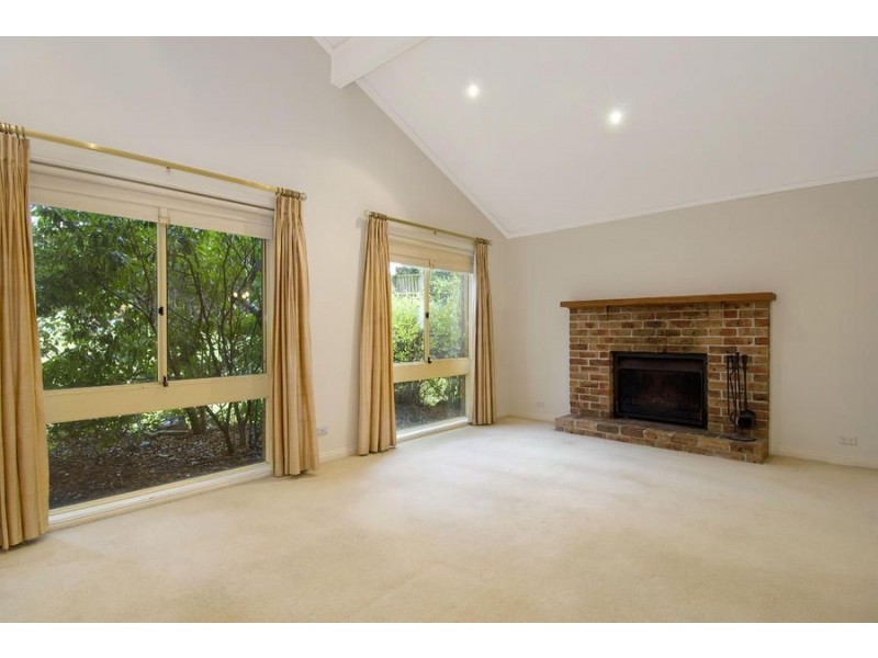 18 Gaiwood Place, Castle Hill NSW 2154