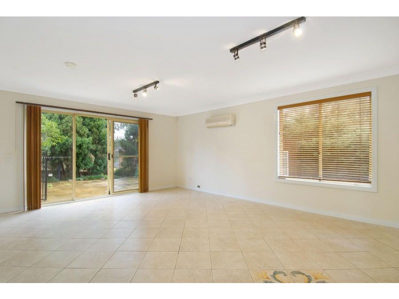 18 Gaiwood Place, Castle Hill NSW 2154