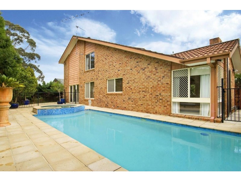 18 Gaiwood Place, Castle Hill NSW 2154