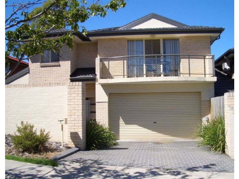 4/15-17 Whitling Avenue, Castle Hill NSW 2154