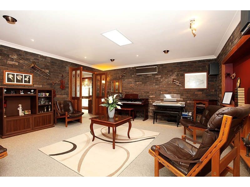 114 Old Castle Hill Road, Castle Hill NSW 2154