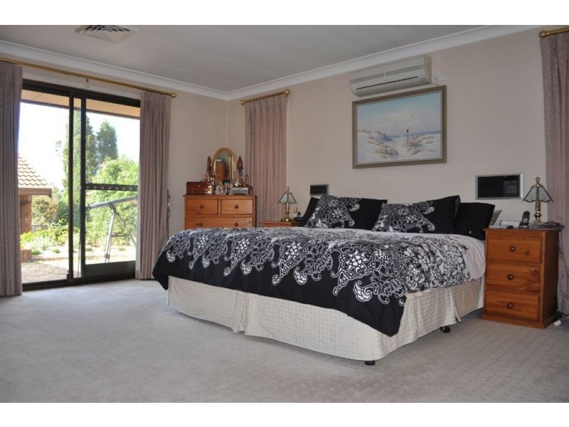 5 Honeytree Close, Baulkham Hills NSW 2153
