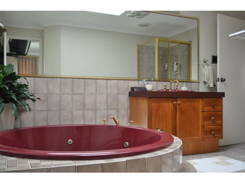 5 Honeytree Close, Baulkham Hills NSW 2153