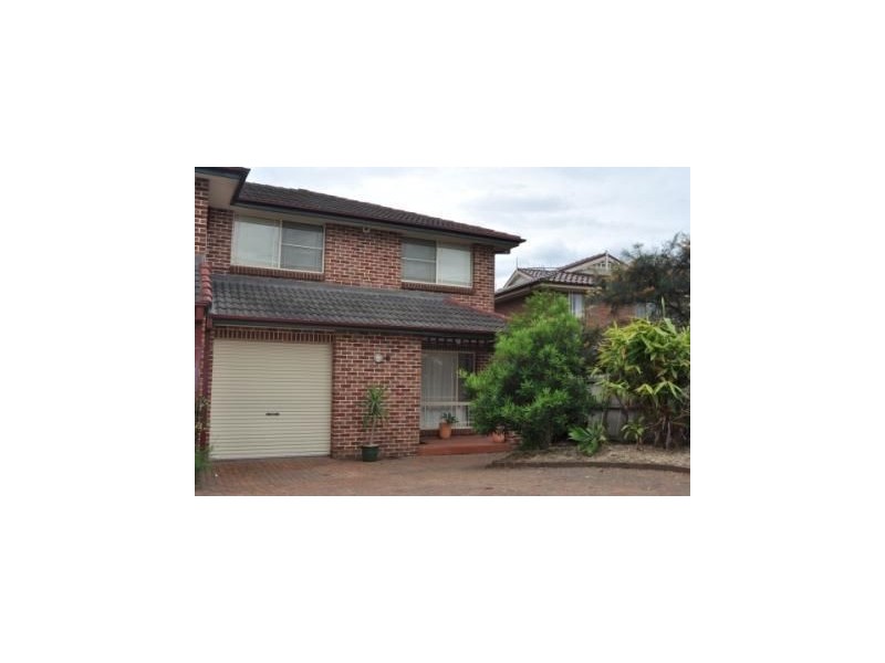 2/13 Summit Place, Baulkham Hills NSW 2153