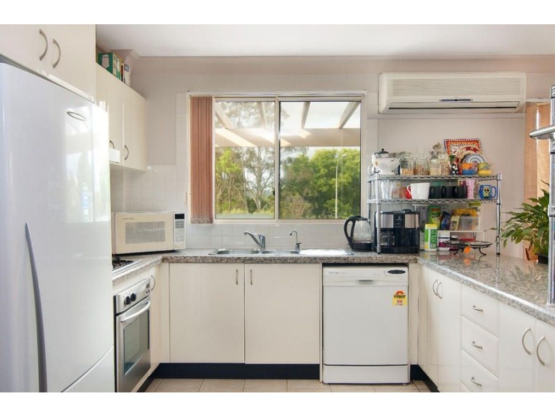 25/1 Cheriton Avenue, Castle Hill NSW 2154