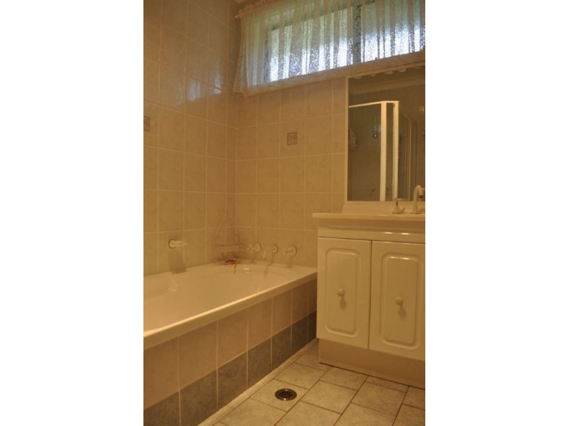 22 Glanmire Road, Baulkham Hills NSW 2153