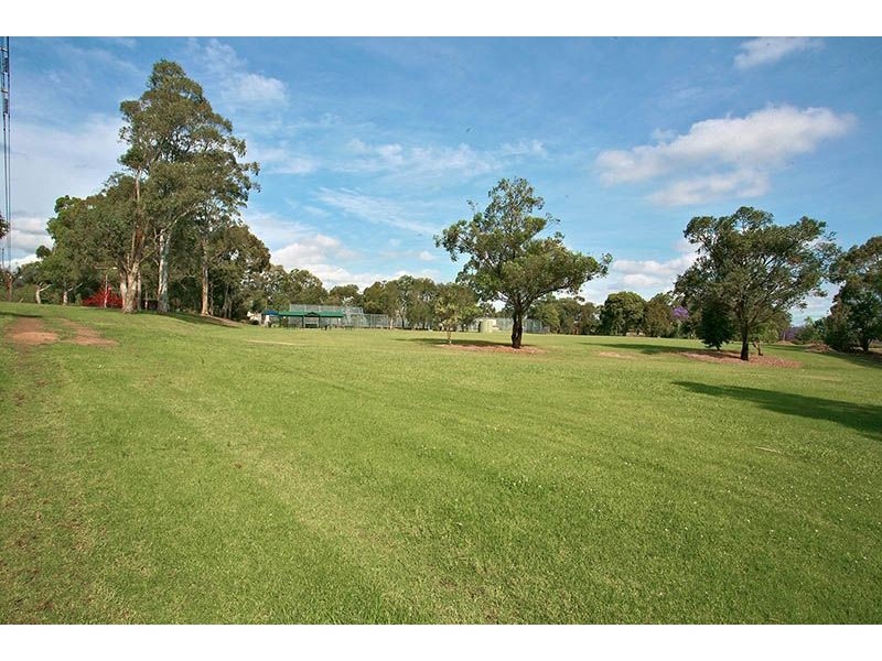 27 Aberdeen Road, Winston Hills NSW 2153