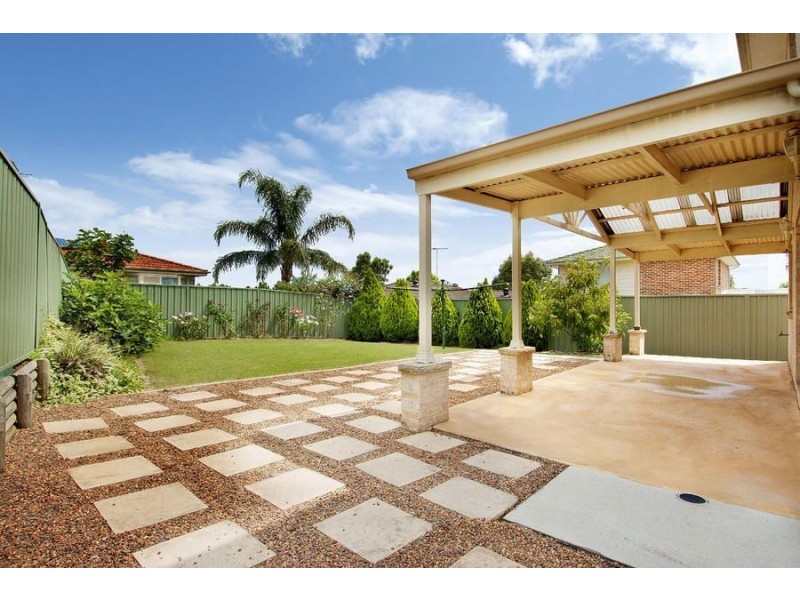 4 Sharrock Avenue, Glenwood NSW 2768