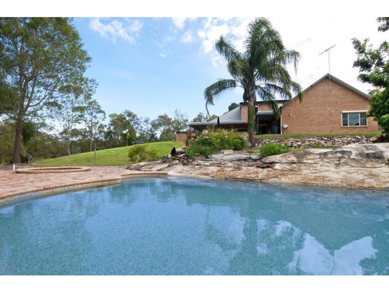 32 Orana Road, Kenthurst NSW 2156