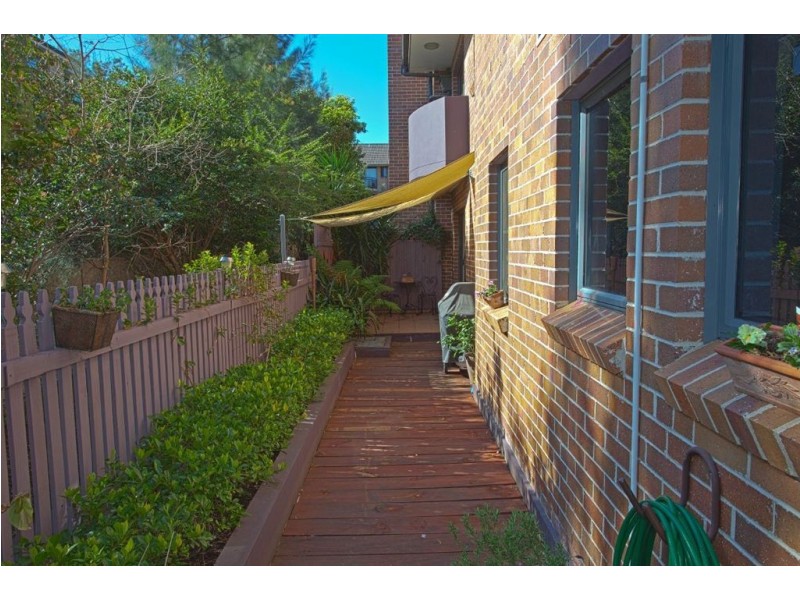 1/44-46 Cecil Avenue, Castle Hill NSW 2154