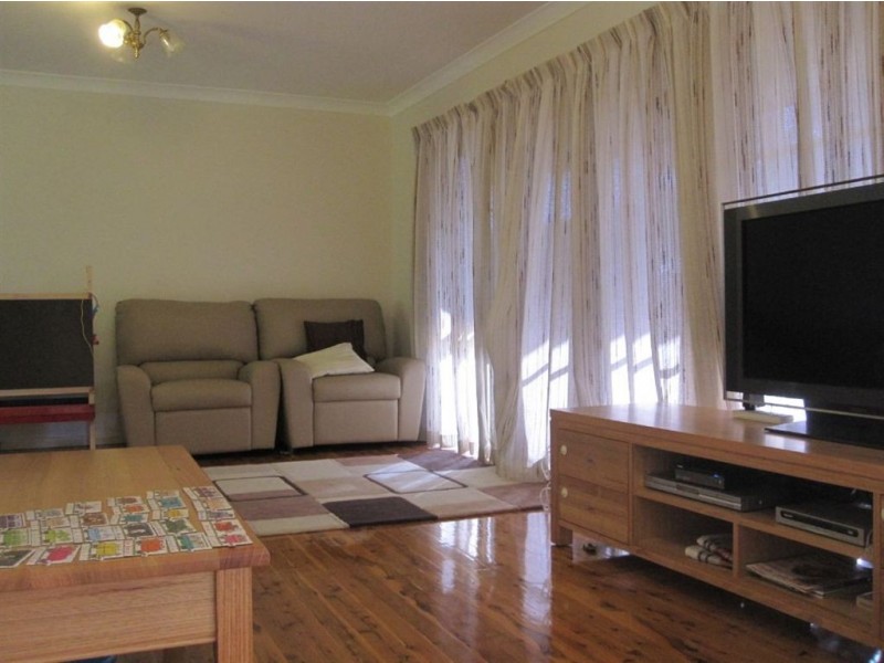 17 Mileham Ave, Baulkham Hills NSW 2153