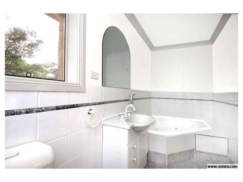 5/27 Windemere Avenue, Northmead NSW 2152