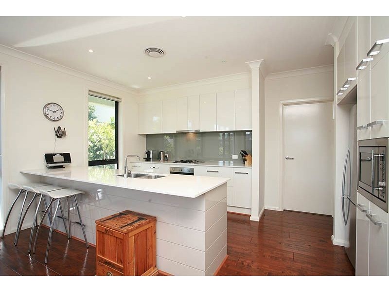 15 Baronia Cct, Castle Hill NSW 2154