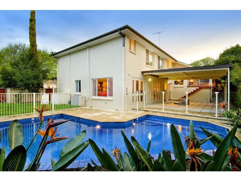 6 Ulundri Drive, Castle Hill NSW 2154