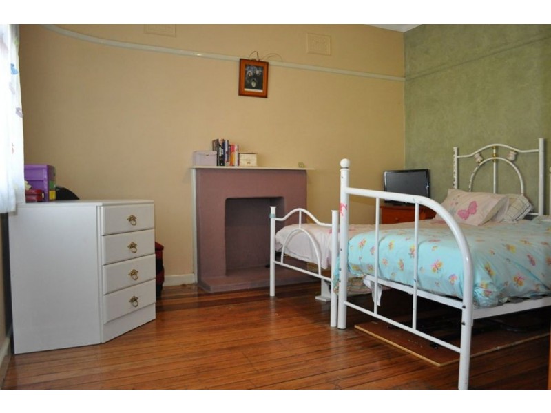 19 Oakland Ave, Baulkham Hills NSW 2153