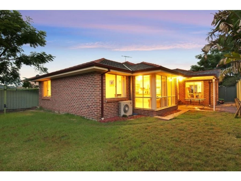 33 Watkiss Street, Glenwood NSW 2768