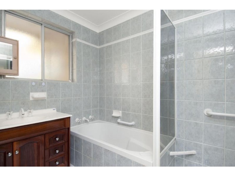 22 Tarana Crescent, Baulkham Hills NSW 2153