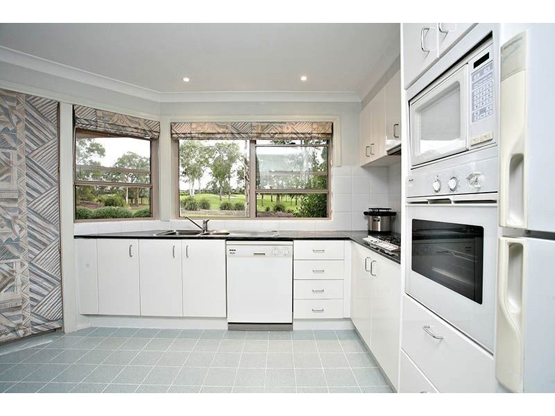 21 Castle Pines Dr, Baulkham Hills NSW 2153