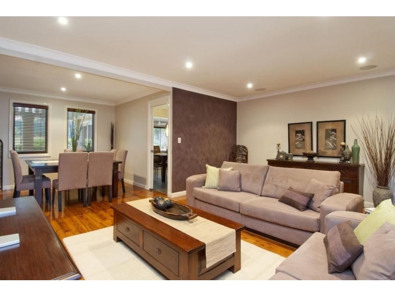 157 Caroline Chisholm Drive, Winston Hills NSW 2153