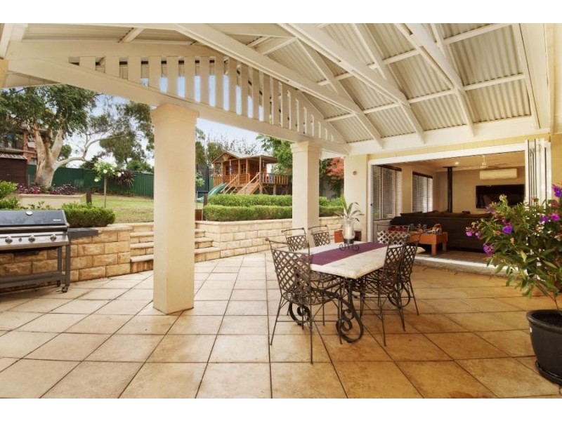 157 Caroline Chisholm Drive, Winston Hills NSW 2153