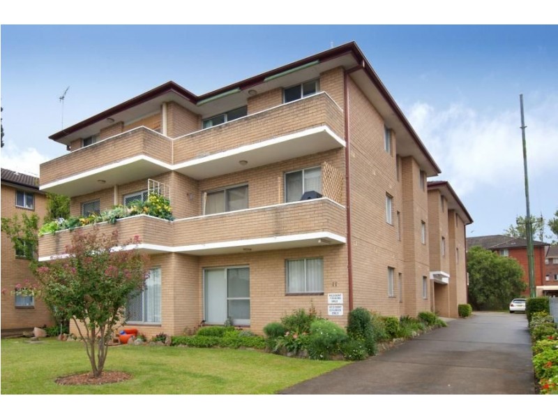 8/11 Station Street, Dundas NSW 2117