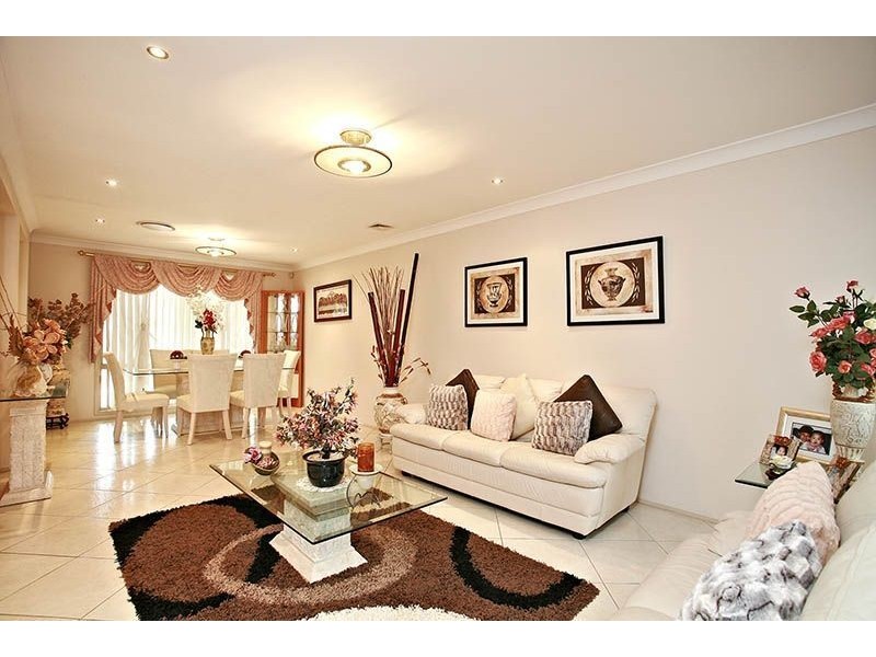 96 Zammit Avenue, Quakers Hill NSW 2763