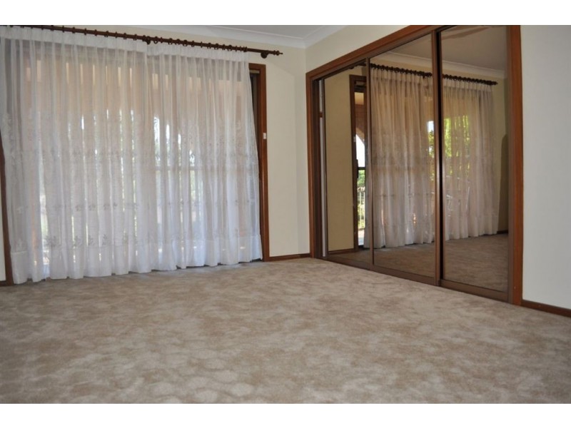 237 Caroline Chisholm Drive, Winston Hills NSW 2153