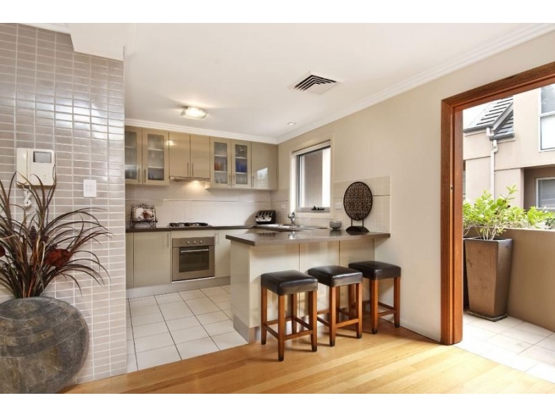 8/23-25 Windermere Avenue, Northmead NSW 2152