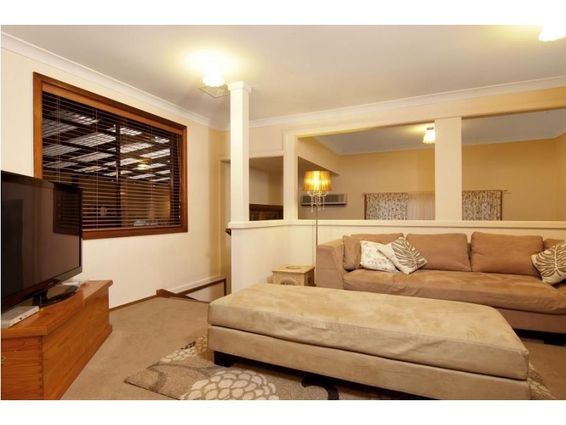 9 Almeria Avenue, Baulkham Hills NSW 2153