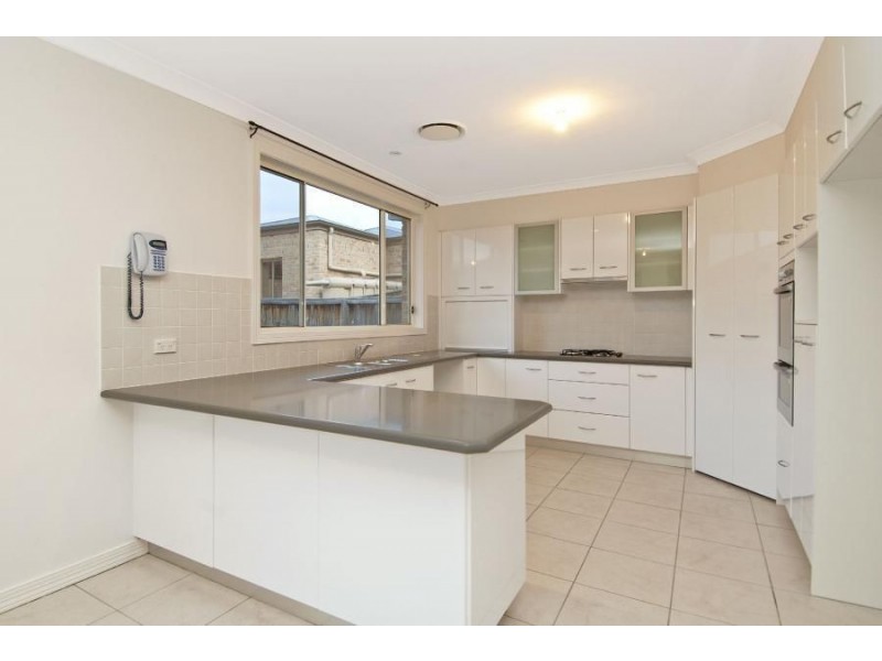 6 Finch Place, Castle Hill NSW 2154