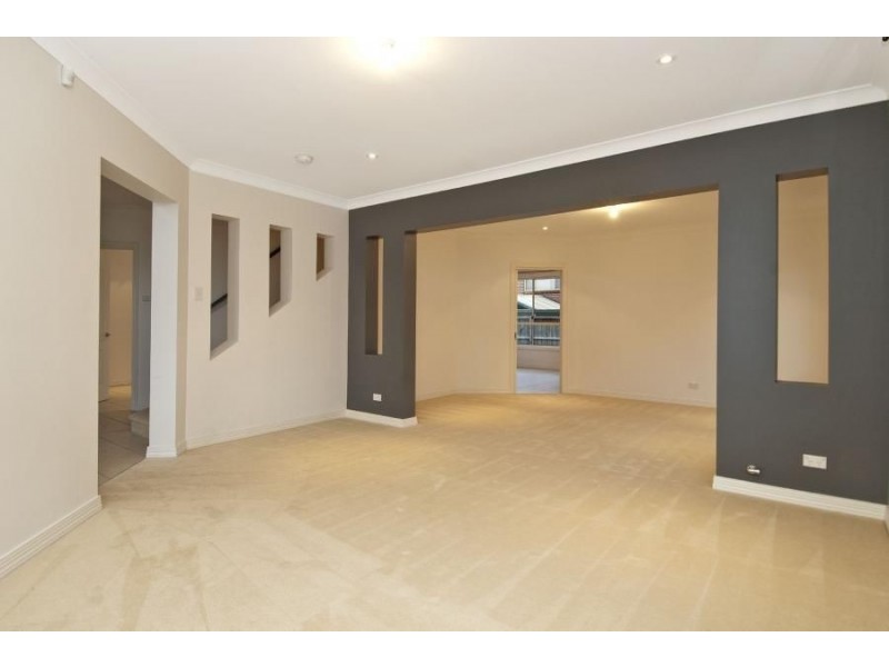 6 Finch Place, Castle Hill NSW 2154