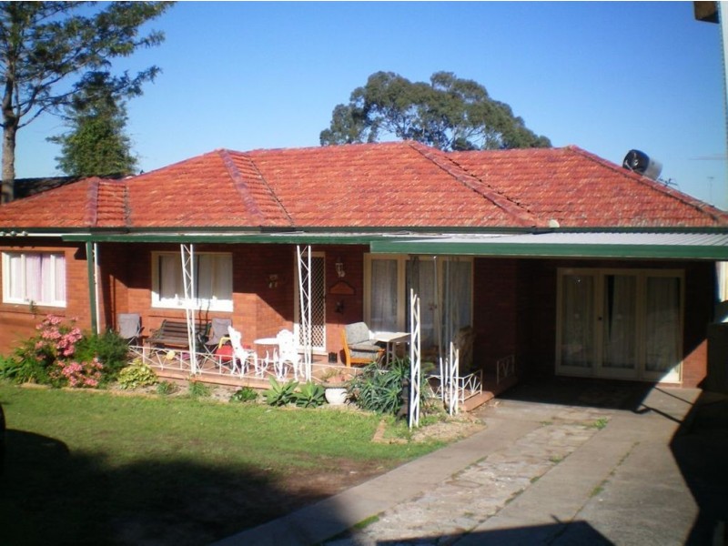 218 Windsor Road, Northmead NSW 2152