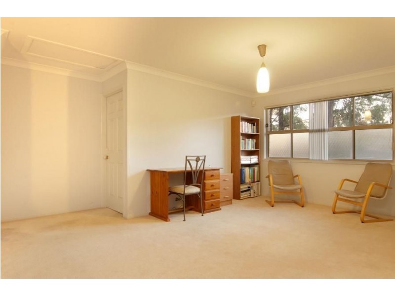 8 McBurney Place, Baulkham Hills NSW 2153