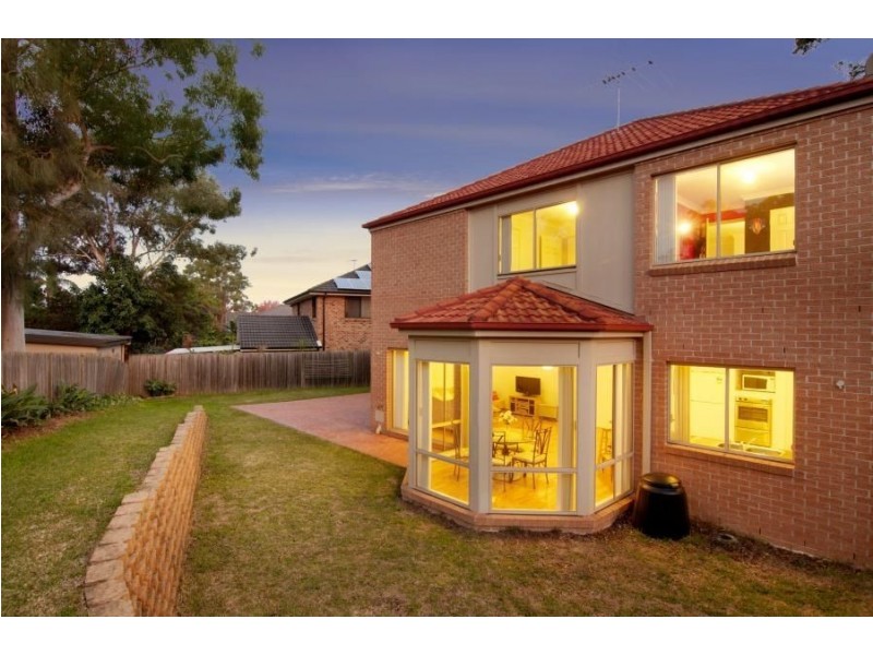 8 McBurney Place, Baulkham Hills NSW 2153