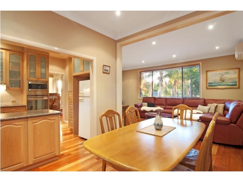 6 Mulgray Avenue, Baulkham Hills NSW 2153