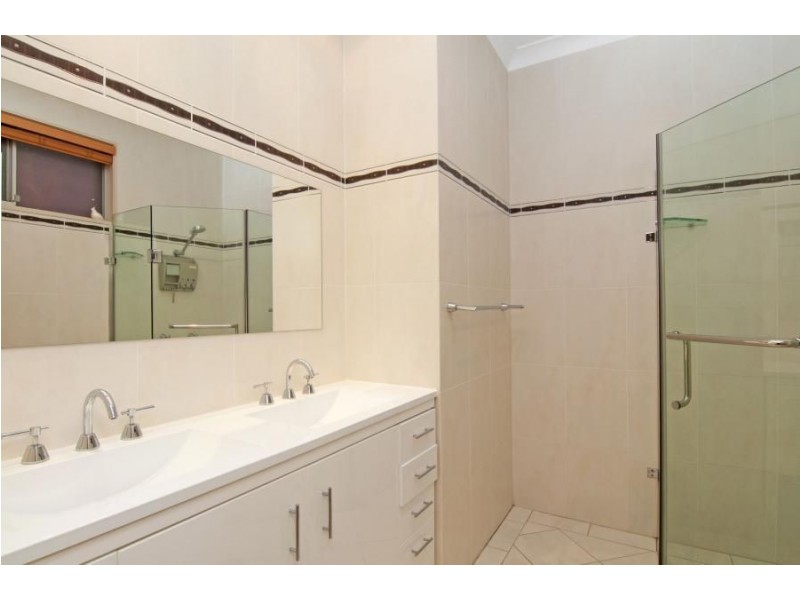 6 Mulgray Avenue, Baulkham Hills NSW 2153