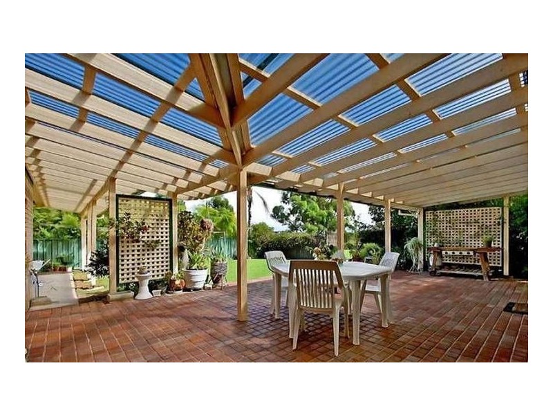 4 Penrhyn Place, Castle Hill NSW 2154