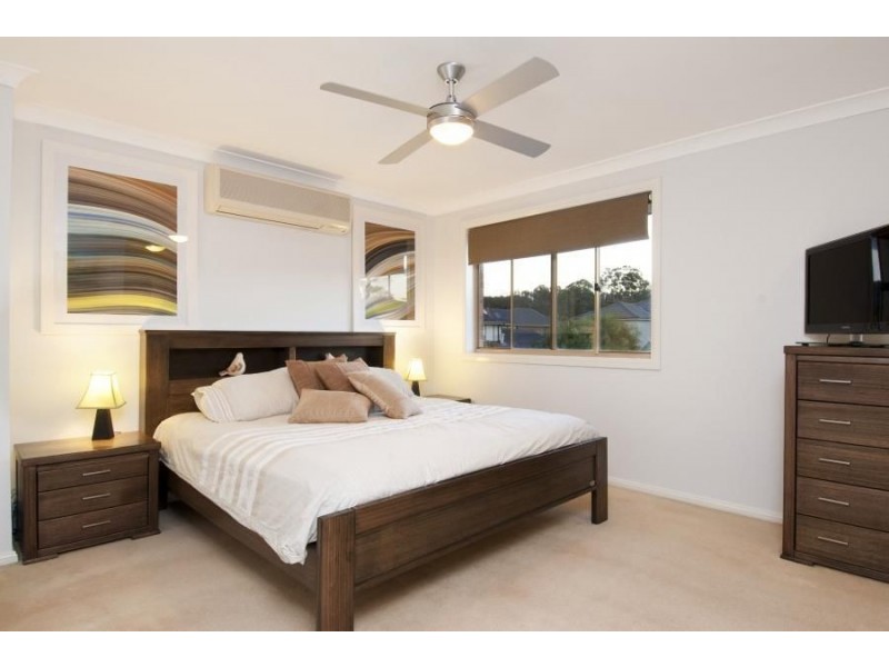 38 Millcroft Way, Beaumont Hills NSW 2155