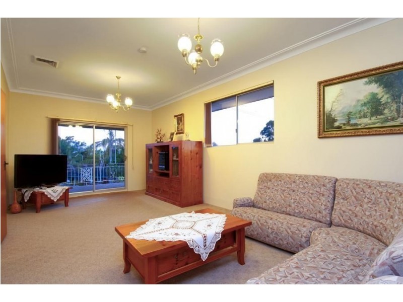 43 Aberdeen Road, Winston Hills NSW 2153