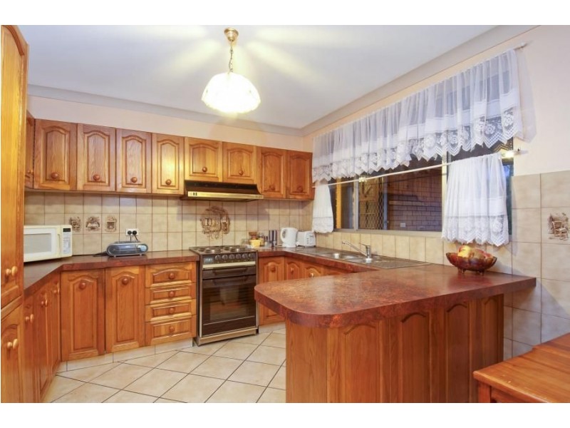 43 Aberdeen Road, Winston Hills NSW 2153