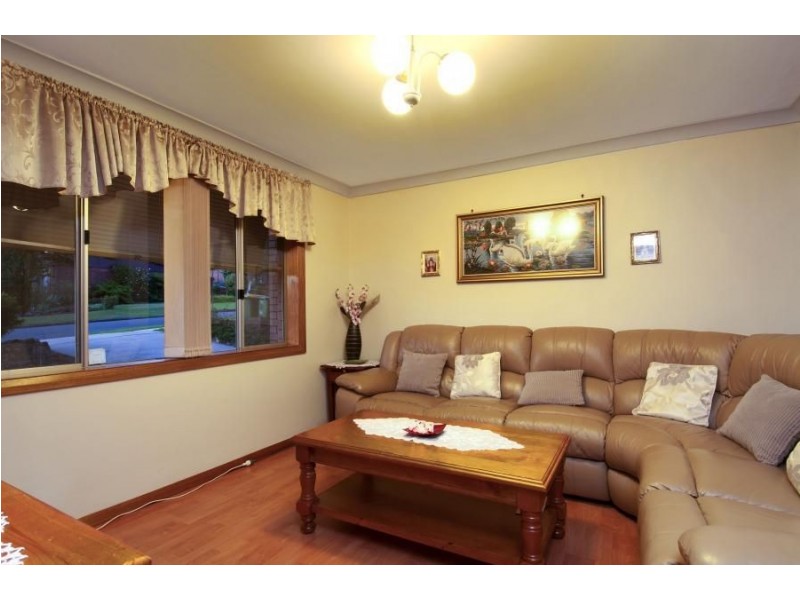43 Aberdeen Road, Winston Hills NSW 2153